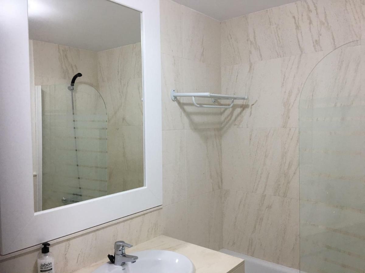 Mi Capricho B16 Beachfront Apartment ラ・カラ・デ・ミハス エクステリア 写真