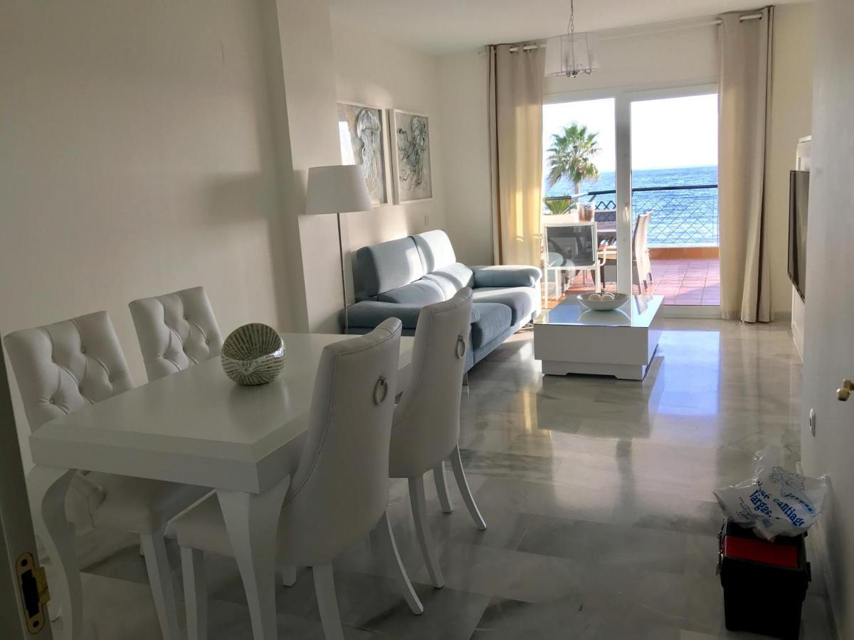 Mi Capricho B16 Beachfront Apartment ラ・カラ・デ・ミハス エクステリア 写真